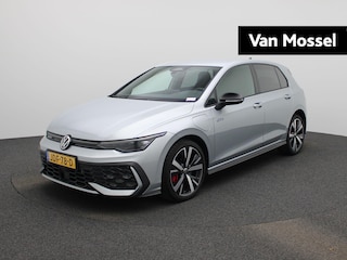 Volkswagen Golf 1.5 eHybrid GTE 272 PK| Origineel Nederlands | 1e Eigenaar | Navigatie | LED Matrix | Achteruitrijcamera | Stoelverwarming | Stuurwielverwarming | Black Style