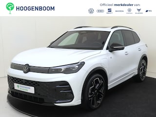 Volkswagen Tiguan 1.5 eHybrid R-Line Edition | SoH 100% | Panoramadak | Trekhaak | Lederen bekleding met ventilatie ‘Varenna’ | 360 camera | Black style | Head-up display | LED matrix verlichting | Keyless |