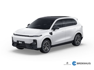 Leapmotor B10 Design ProMax 67.1 kWh | Panoramadak | Carplay | Achteruitrijcamera | 18" Lichtmetalen Velgen | Adaptieve cruise control | Parkeersensor achter | Rondomzicht camera | Getint glas