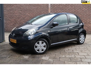 Toyota Aygo 1.0-12V Comfort *Rijklaarprijs *2e Eigenaar *Volledig dealeronderhouden