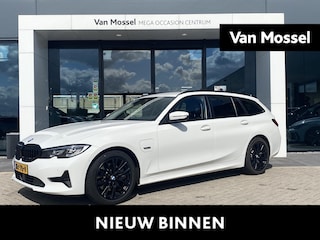 BMW 3-serie Touring 320e Business Edition Plus | TREKHAAK | CAMERA | ELEK.KOFFERBAK | NAVIGATIE | LEDER | DODEHOEK DETECTIE | CLIMATE CONTROL | STOELVERWARMING |