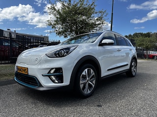 Kia Niro e-Niro 64kWh 204pk Aut Edition ( SOH 99% ) Apple Carplay