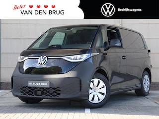 Volkswagen ID. Buzz Economy Limited Edition Elektromotor 210 kW (286 p | Grote accu | Bijrijdersbank | Camera | Navigatie via App Connect | ACC | Wegkl. Trekhaak |