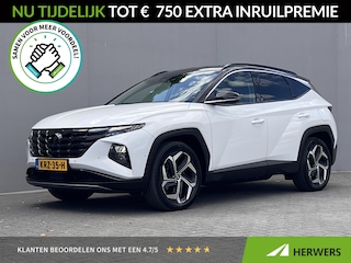 Hyundai Tucson 1.6 T-GDI PHEV Premium 4WD / Dealer onderhouden / Accu SoH 100 %/ 1.350 kg trekgewicht / Leder / Navigatie / Electr. stoelen & klep / Stoelventilatie / Stuur-, stoel- & achterbankverwarming / 19" LM wielen /