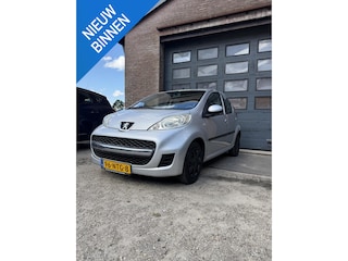 Peugeot 107 1.0-12V XS Automaat/5DRS/NAP