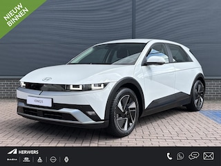 Hyundai Ioniq 5 Connect+ 84 kWh / Fabrieksgarantie tot 03-2030 / SOH 99,1% / Stoel en stuurverwarming / Elektrische voorstoelen / Navigatie / Appel carplay / Android auto / Achteruitrijcamera / Rondom sensoren /
