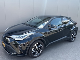 Toyota C-HR 2.0i 184PK Hybrid Dynamic Trekhaak/Navigatie/Camera/Adapt.-cruise/Stoel-stuurverwarming