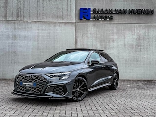 Audi A3 Sportback 40TFSI e 204pk S-Tronic Competition S Edition S-Line Pano|Kuipstoelen+Massage&Memory|Qi|Matrix|ACC|Camera|B&O|S3