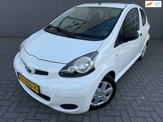 Toyota Aygo 1.0-12V Cool*APK*NAP*RIJD SCHAKEL GOED