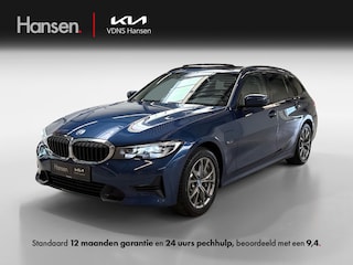 BMW 3-serie Touring 330e I Sport Line I Panoramadak I Leder I Cruise I CarPlay I Camera I Elek. achterklep I