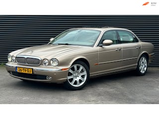 Jaguar XJ 4.2 V8 LWB | Schuifdak | Keurige staat | PDC |