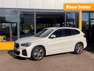 BMW X1 SDrive 18i High Exec. M-Sport - slechts 28.500 km !!