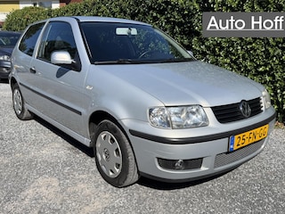 Volkswagen Polo 1.4 Comfortline Automaat | Autom. Airco | Elekt. Ramen | Radio | APK tot 30-05-2027!