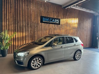 BMW 2-serie Tourer 218d High Executive Automaat, pano,leer