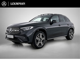 Mercedes-Benz GLC 300e 4MATIC Business Solution AMG | Advanced plus | Nightpakket | Parkeerpakket met achteruitcamera | Trekhaak | Panoramaschuifdak | Treeplanken in aluminiumlook | 20 inch vijfspaaks lichtmetalen AMG-velgen | Warmtewerend, donkergetint glas | URBAN GUARD plus |