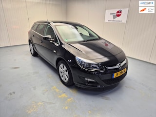 Opel Astra Sports Tourer 1.4 Turbo Edition Navi Aico Ecc Cruise Control Alu Pdc Trekhaak