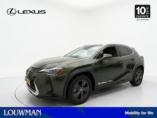 Lexus UX 300h Urban Line | BTW-Auto | Carplay | Parkeersensoren |