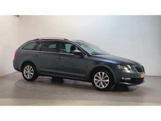 Skoda Octavia Combi 1.0 TSI Greentech Business Edition Stoelverwarming Leder-Stof App-Connect DAB+