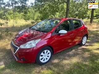 Peugeot 208 1.0 PureTech LIKE APK t/m 26-06-2027 Motor heeft weinig compressie