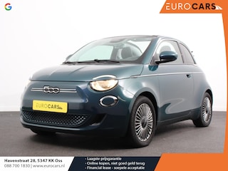 Fiat 500 Berline 42 kWh Automaat Climate control Cruise control Achteruitrijcamera Led Navigatie Apple Carplay/ Android Auto Lichtmetalen velgen Stoelverwarming