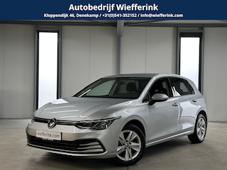 Volkswagen Golf 1.5 TSI Life 130 pk | Acc | Led | Navi | Winter pack |
