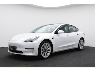 Tesla Model 3 Standard Range Plus RWD 60 kWh AMD Ryzen l Pano l Full Self Driving 3