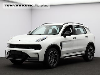 Lynk & Co 01 1.5 Core Automaat / Adaptieve Cruise Control / Achteruitrijcamera / Parkeersensoren voor en achter / VOORRAADACTIE! € 43.145.- VOOR € 36.490,-