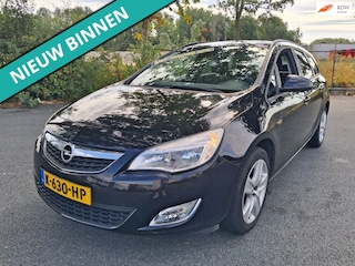 Opel Astra SPORTS TOURER 1.4 Turbo Selection MET NW APK EN TOP ONDER HOUDEN