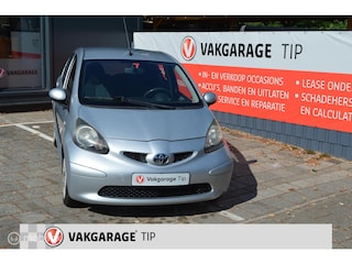 Toyota Aygo 1.0-12V + Carplay/Android auto / airco
