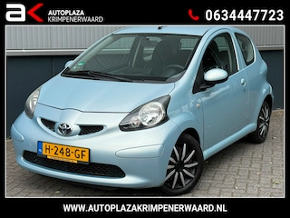 Toyota Aygo 1.0-12V + Automaat Carplay Airco Elektrische Ramen Nieuwe Apk