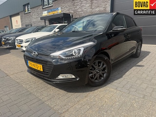 Hyundai i20 1.0 T-GDI Black Edition | 1E EIGENAAR | 3/6 OF 12 MND GARANTIE | NAVI | CAMERA | CRUISE | AIRCO |