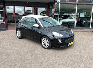 Opel Adam 1.0 T turbo jam favourite