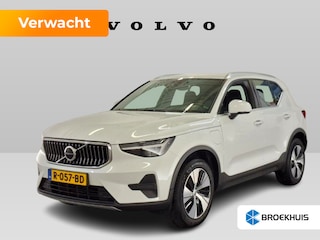 Volvo XC40 1.5 T4 Plug-in hybrid Core Bright Facelift! | Camera | Crystal White | Trekhaak