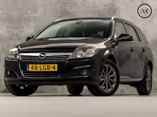 Opel Astra 1.6 Sport (NAVIGATIE, AIRCO, GETINT GLAS, CRUISE, SPORTSTOELEN, PARKEERSENSOREN, LM VELGEN, NIEUWSTAAT)