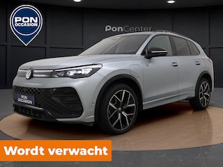 Volkswagen Tiguan 1.5 eHybrid R-Line | Trekhaak | 360 Camera | Harman Kardon | Black Style | Side Assist | ACC | Elek. Achterklep | Stuur-/Stoelverwarming V+A | Matrix LED | 20'' |