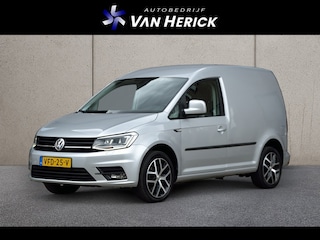 Volkswagen Caddy 2.0 TDI Exclusive Edition Automaat | Navigatie | Trekhaak | ACC | Stoelverwarming