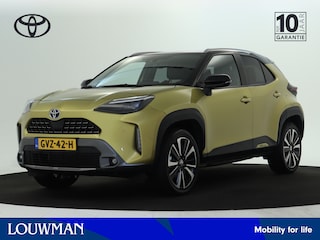 Toyota Yaris Cross 1.5 Hybrid Launch Edition AWD | Panoramadak | Trekhaak afneembaar | JBL | Head-Up Display | Dodehoek detectie | Lederen bekleding | Stoelverwarming | Elektrische achterklep |