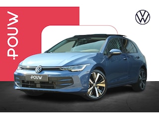 Volkswagen Golf 1.5 eHybrid 204pk Life Edition | SoH 100% | Panoramadak | Trekhaak |