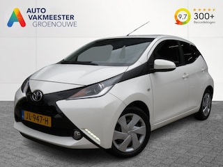 Toyota Aygo 1.0 VVT-I X-PLAY / Camera / Airco / Cruise / BOVAG garantie