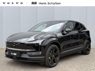 Volvo EX30 P5 Long Range Plus Black Edition Europa 69 kWh | Onyx Black Metallic | Black interieur | 19 inch lichtmetalen velgen | Harman Kardon audio | Adaptieve Cruise Control | Elektrisch verstelbare voorstoelen | Stoel- & stuurwielverwarming