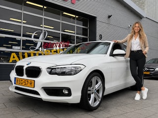 BMW 118i 5Drs - 47.000 KM I Airco I LED I PDC I Sport velgen I Stoel verwarming I Dealer onderhouden