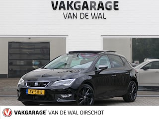 Seat Leon 1.4 TSI ACT FR Dynamic | Black optic | Apple-/Android Carplay | Panoramadak | Achteruitrijcamera | Climate Control | Ledere/Alcantara | Elektrische stoel | Cruise control