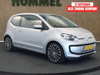 Volkswagen Up 1.0 move up! BlueMotion - ORIGINEEL NEDERLANDSE AUTO - AIRCO - LICHTMETALEN VELGEN - ELEKTRISCHE RAMEN VOOR - RADIO - HILL HOLD FUNCTIE