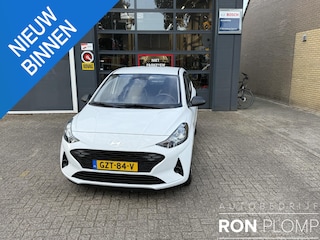 Hyundai i10 1.0 Comfort / Airco/ Navigatie/ Cruise/ Apple carplay/ Digitaal dashbord