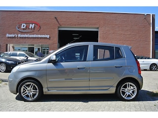 Kia Picanto 1.1 X-ecutive airco inruil mogelijk nap