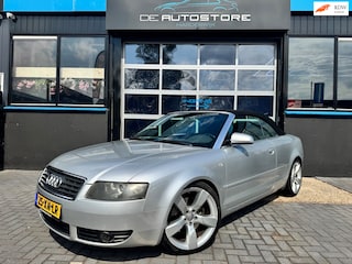 Audi A4 Cabriolet 2.4 V6 S line 19inch leder nieuwe Riem