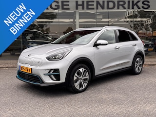 Kia Niro e-Niro ComfortLine 64 kWh | SOH: 97,2% | 3 Fase |  Trekhaak | Stoelverwarming | Camera | Blindspot | Adaptive CC |