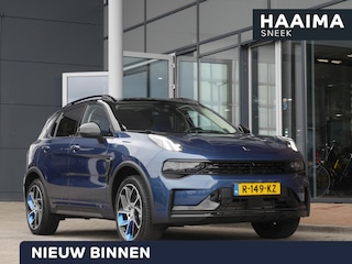 Lynk & Co 01 1.5 Automaat | Plug in Hybrid | Navigatie | Trekhaak | Panoramadak | NL Auto | Camera | Cruise Control Adaptief |  Elektrische achterklep | Climate Control