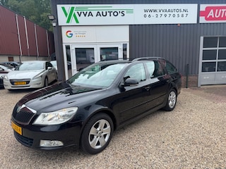 Skoda Octavia Combi 1.6 TDI airco, cruise control, elektr ramen, trekhaak