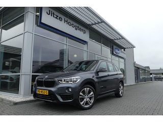 BMW X1 xDrive25i HUD, MEMORY, STOELVERWARMING, CRUISE, CLIMA, NAVI, CAMERA, PDC V&A, KEYLESS, ELEKT. ACHTERKLEP, ELEKT. PASSAGIERSSTOEL, 116.131KM